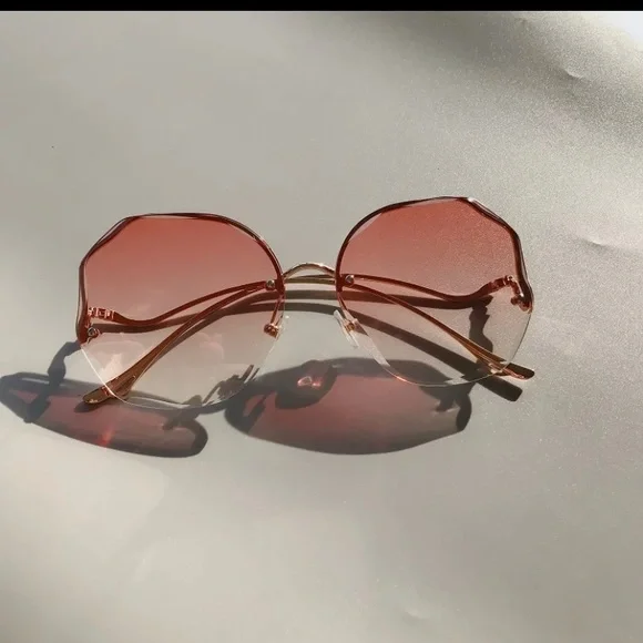 Rimless Uv400 Women’s Subglasses - Picture 2 of 3